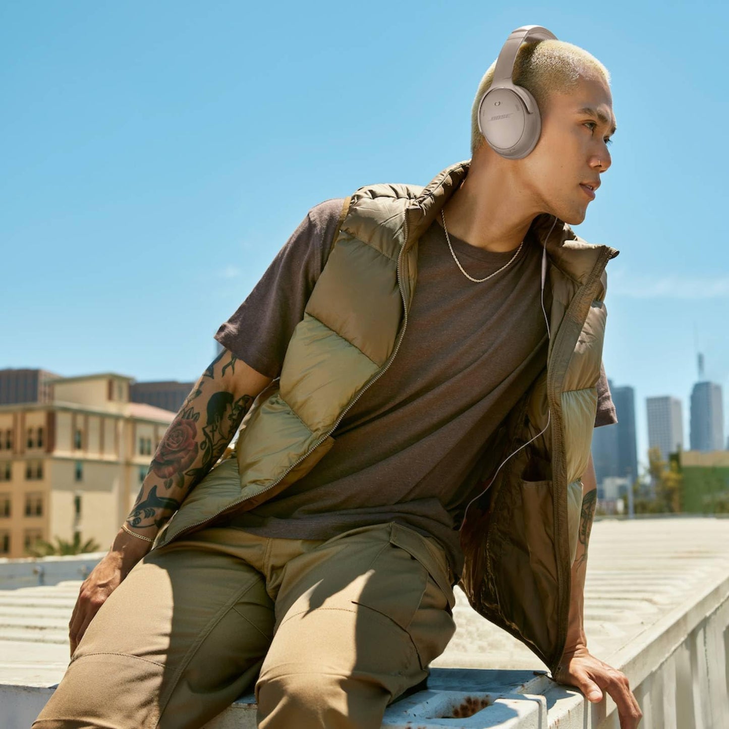 Bose QuietComfort Bluetooth Headphones, Wireless Headphones with Active Over Ear Noise Cancelling and Mic, Deep Bass, Up to 24 Hours of Playtime, Cypress Green - Limited Edition