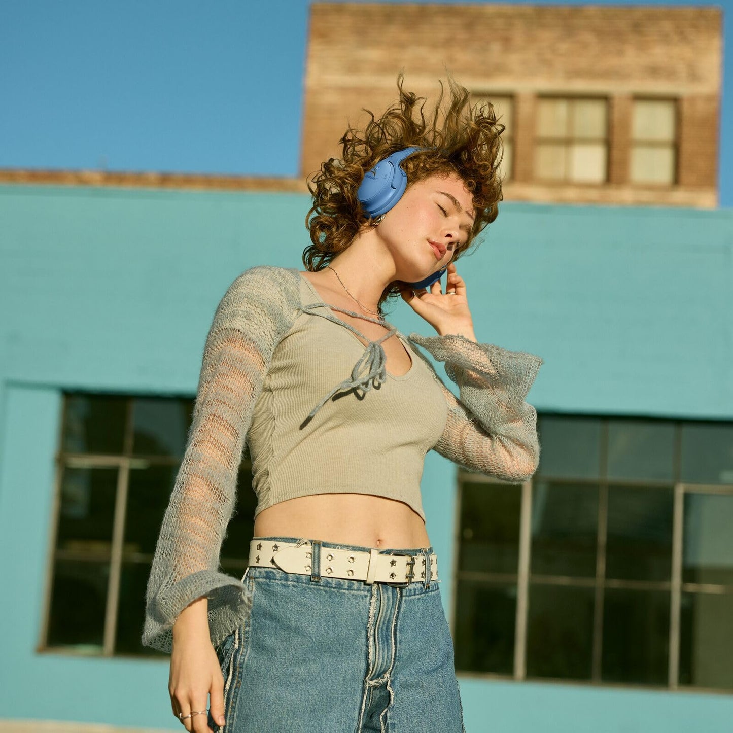 Bose QuietComfort Bluetooth Headphones, Wireless Headphones with Active Over Ear Noise Cancelling and Mic, Deep Bass, Up to 24 Hours of Playtime, Cypress Green - Limited Edition